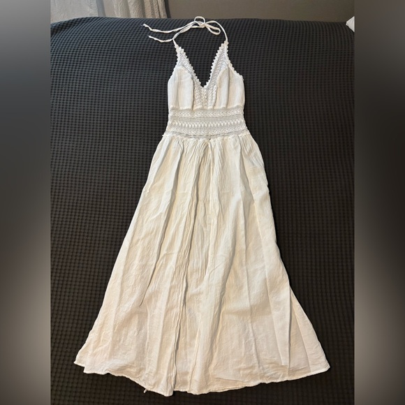 Chic White Halter Swim Coverup - Picture 1 of 5